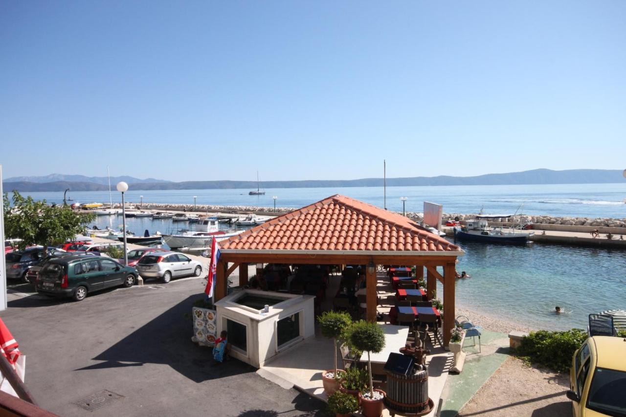 Apartments By The Sea Podgora, Makarska - 6787 외부 사진